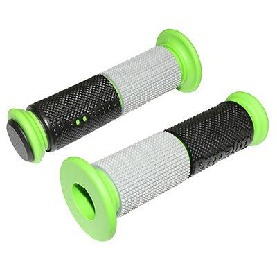 REVETEMENT POIGNEE REPLAY SCOOT 3D NOIR-ARGENT-VERT OPEN END livré avec cache 125mm (PAIRE) -QUALITE PREMIUM MADE IN TAIWAN-  (OFFRE LIMITEE)