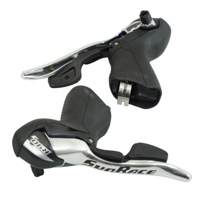 LEVIER-MANETTE ROUTE PATIN SUNRACE  9V. TRIPLE ALU NOIR COMPATIBLE SHIMANO (PAIRE)