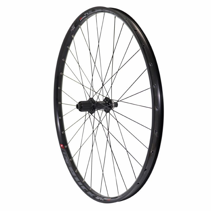 ROUE VTT DISQUE 29" TRUCKY 30 BOOST TUBELESS READY ARRIERE CENTERLOCK NOIR MOYEU SHIMANO MT400 11-10V AXE TRAVERSANT 12-148  JANTE 30C 32 RAYONS