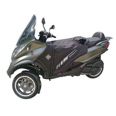 TABLIER COUVRE JAMBE TUCANO POUR PIAGGIO 300-350-400-500 MP3 HPE SPORT ADVANCE 2019 (AVEC MARCHE ARRIERE) (R062PROG-X) (TERMOSCUD PRO 4 SEASON)  (SYSTEME ANTI-FLOTTEMENT SGAS)