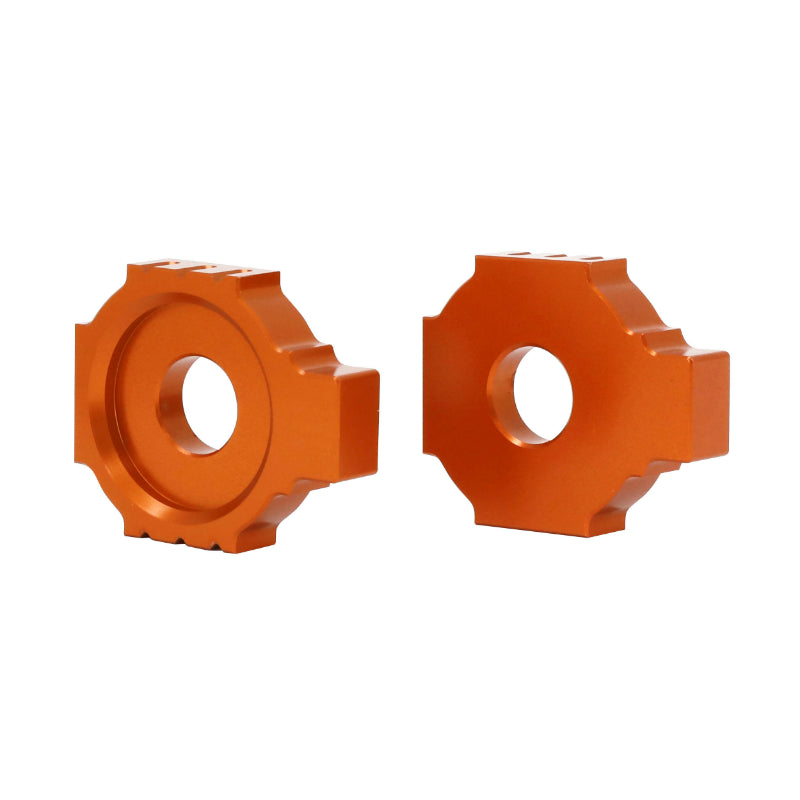 TENDEUR-AJUSTEUR DE CHAINE MOTO POUR KTM 125 DUKE ALU CNC ANODISE ORANGE (PAIRE)  -AVOC-