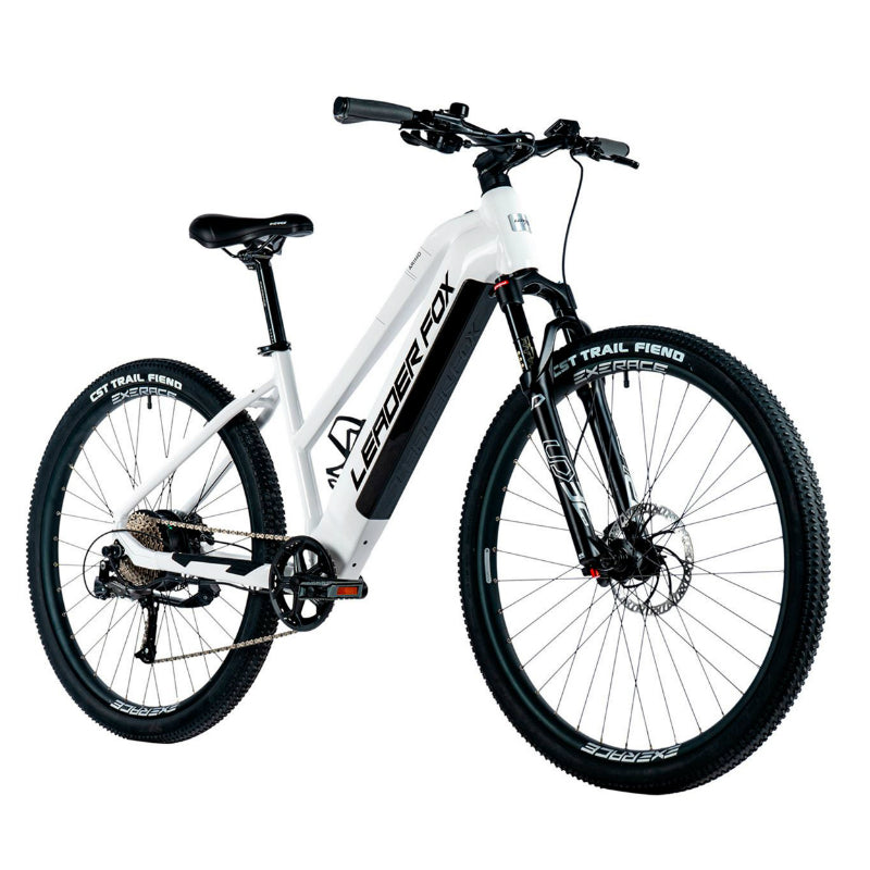 VELO ELECTRIQUE-VAE VTT 29 LEADER FOX ARIMO 2024 FEMME BLANC BRILLANT 9V MOTEUR ROUE AR BAFANG 36V 45Nm BATTERIE 20Ah (16,5'' - H43cm - TAILLE S - POUR ADULTE DE 158cm à 168cm)