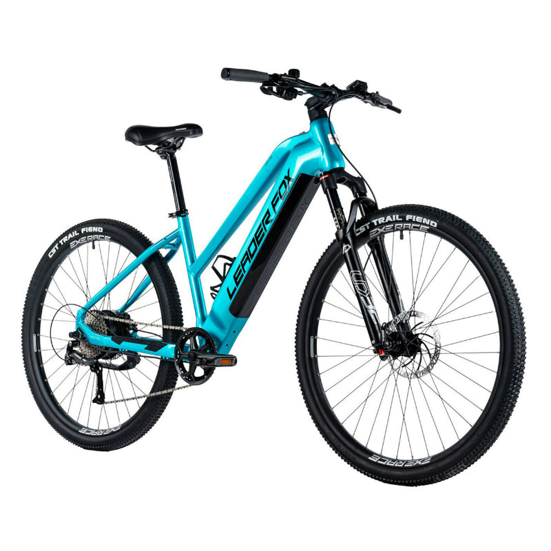 VELO ELECTRIQUE-VAE VTT 29 LEADER FOX ARIMO 2024 FEMME BLEU CLAIR 9V MOTEUR ROUE AR BAFANG 36V 45Nm BATTERIE 20Ah (17,5'' - h45cm - TAILLE M - POUR ADULTE DE 168cm à 178cm)